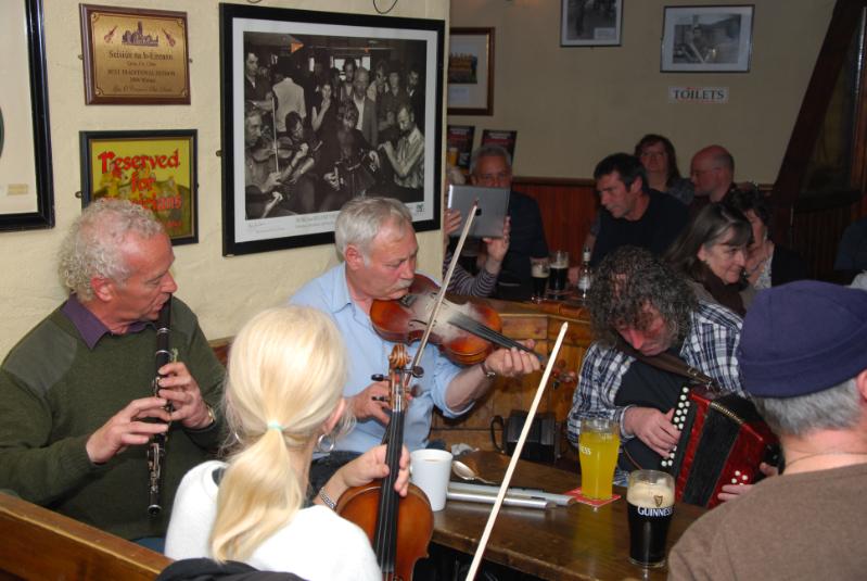 Irish traditional music