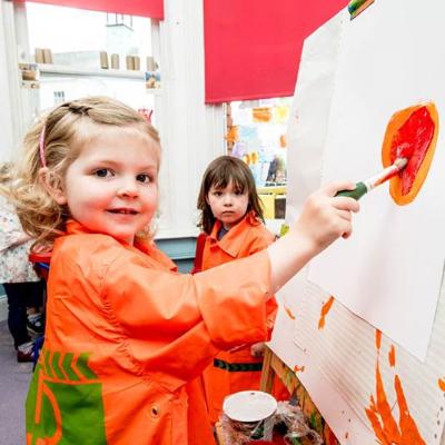 childcare_painting_535