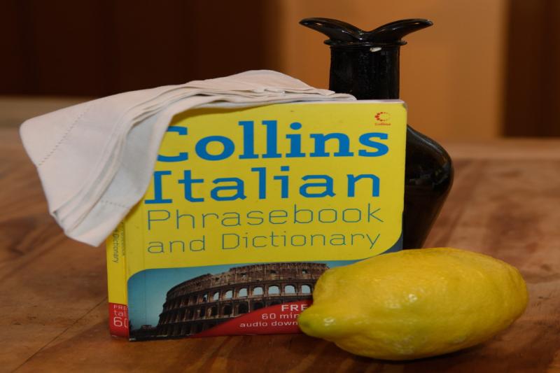 Italian dictionary and Lemon