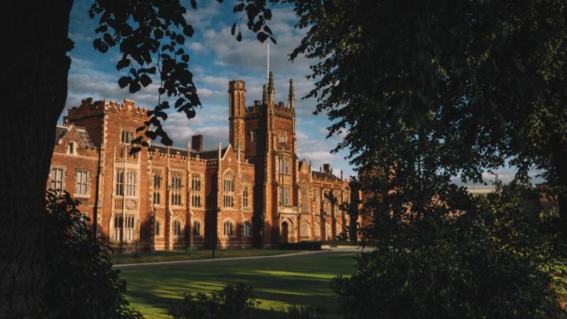 The Lanyon Building, facade of Queen