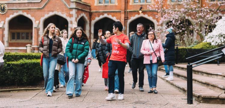 QUB campus tour