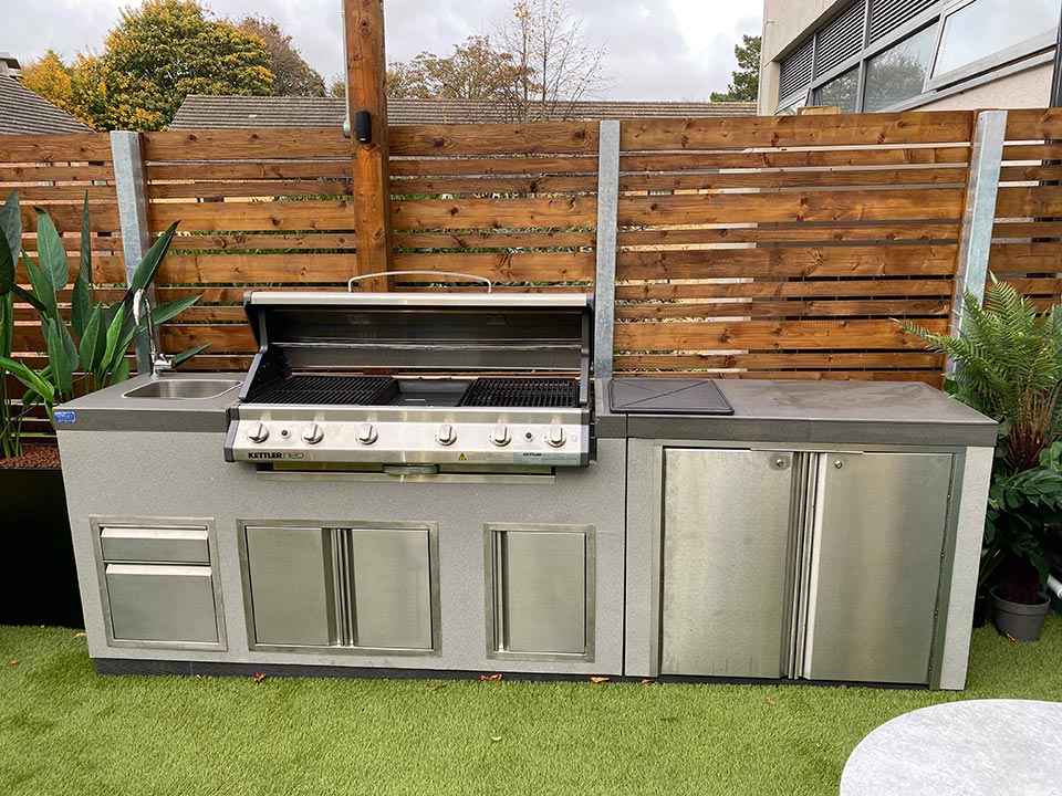 Bookable BBQ area for entertaining friends