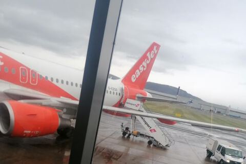 Easy jet plane