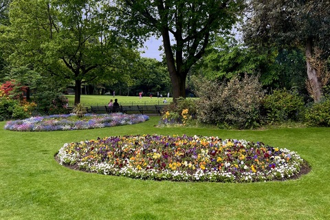 Botanic Gardens flower bed
