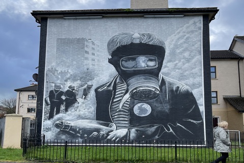 Petrol Bomber mural in Derry