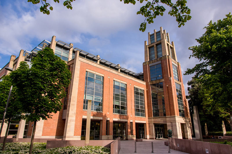 Queens University Belfast - The McClay Library | 10 College Park, Belfast BT7 1LP | +44 28 9097 6135