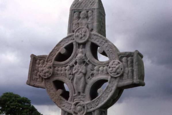 Clonmacnoise high cross co Noel Mitchel