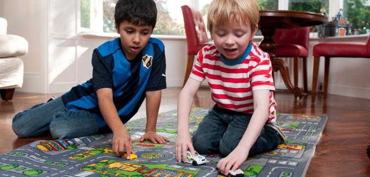 2 x children playing