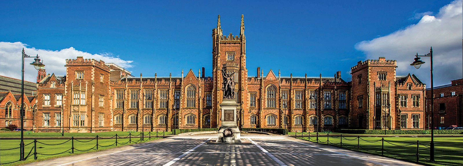 head on image of the Lanyon building 