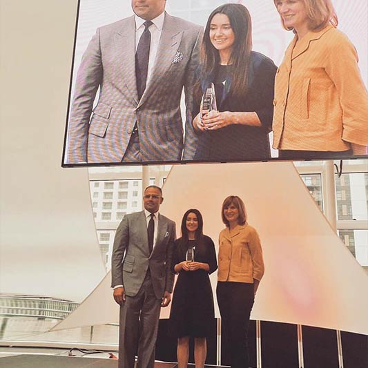 Shona being presented the national Undergraduate of the Year Awardby Fiona Bruce