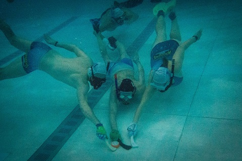 Underwater hockey 5