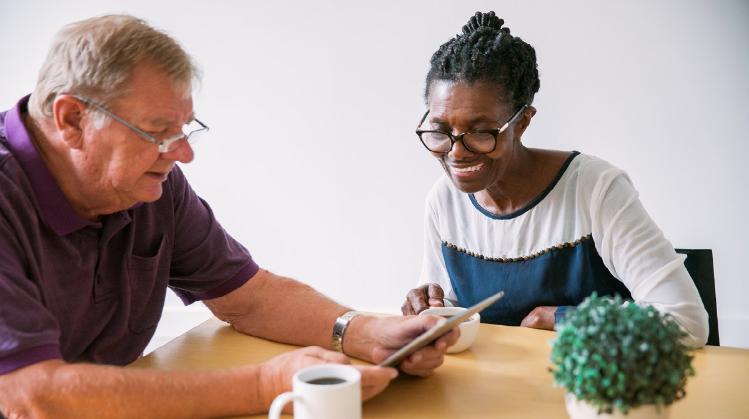 Older People using IPad 1200 x 600