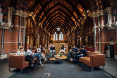 A dedicated social space to meet and socialise with other postgraduates in a relaxed and friendly environment.