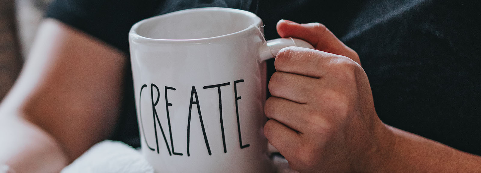 Mug with slogan 'create'