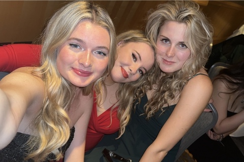 Student Anassa with two female friends