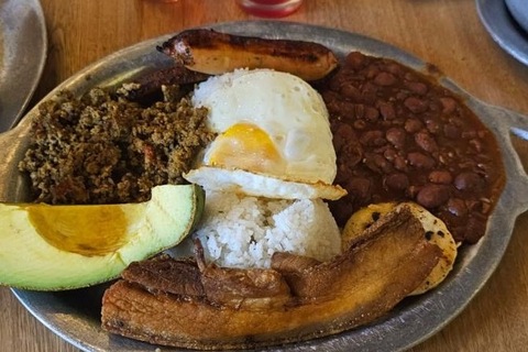 Bandeja Paisa Colombian breakfast food