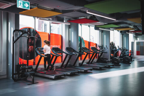 Running machines in the gym at Elms BT1