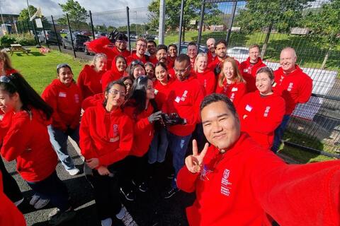 MBA students volunteering at community event