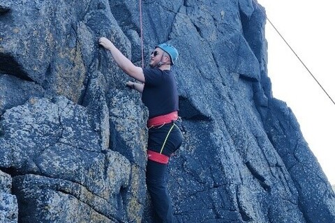 Student mountaineering at Runkerry