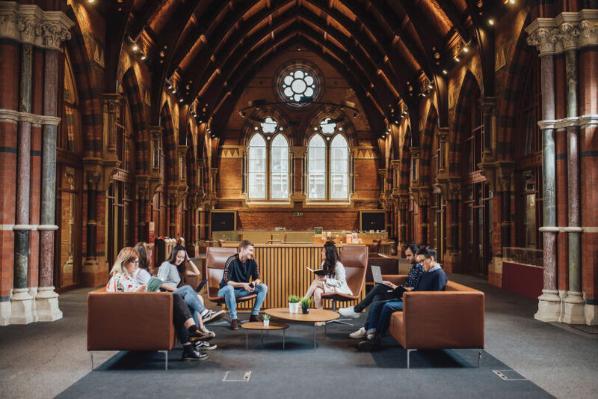 Students sitting together in Graduate School