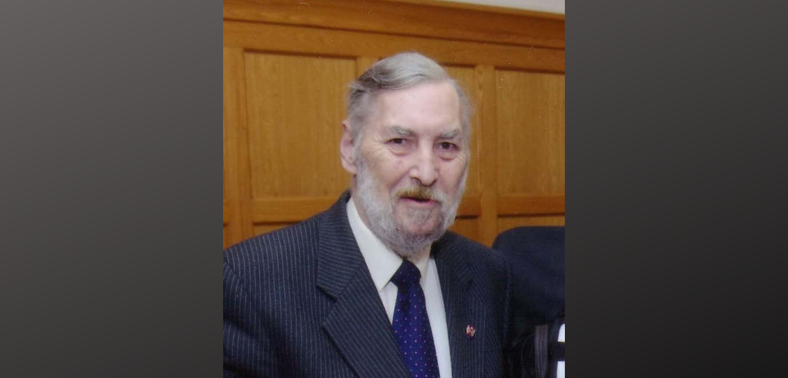 A headshot of Prof Raymond Murphy