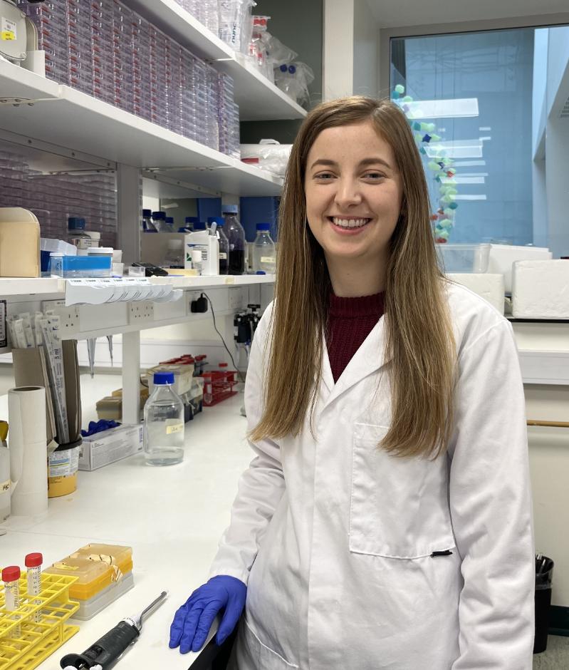 Second year PhD student Lydia Gardner in the lab