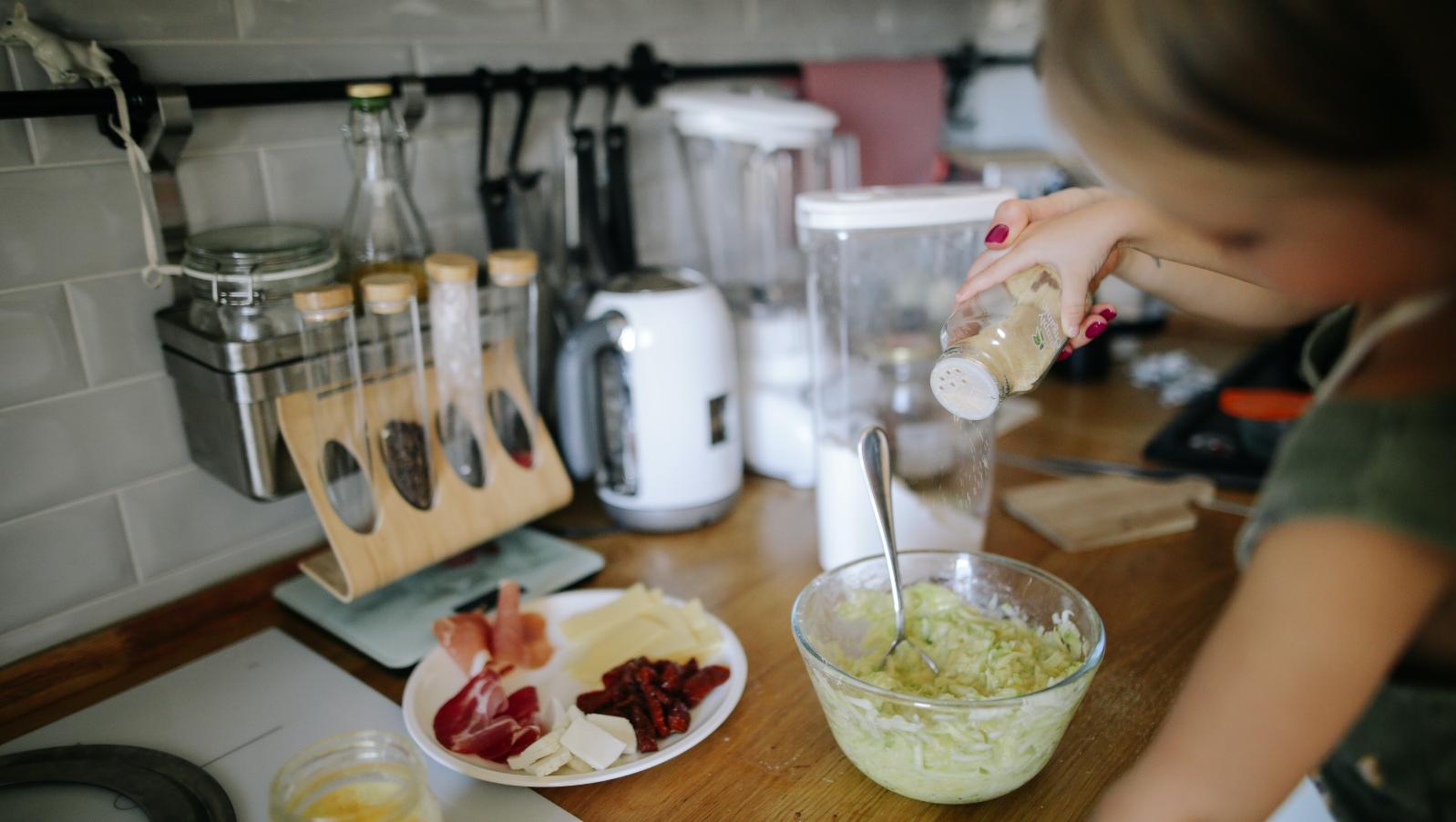 Child cooking