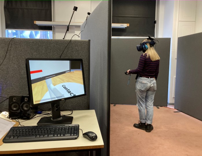 Psychology VR lab in use