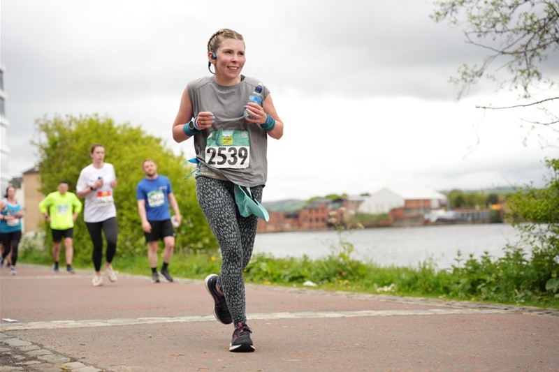 Prof Rhiannon Turner Belfast Marathon 2022