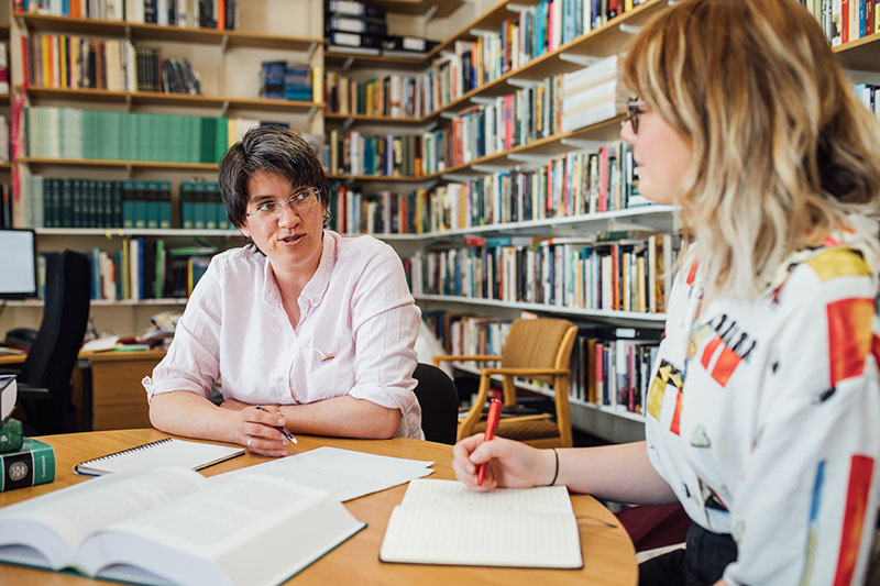 Marie Colman and Emma Quin, female student, northern ireland, ni, 800x533, postgraduate, one on one,