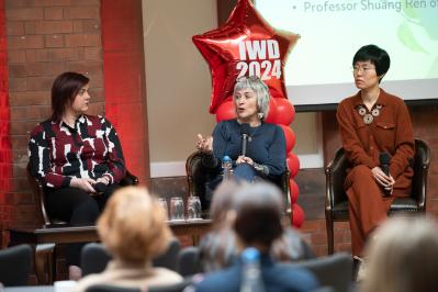 Maria Diffley, Susan McEwen & Professor Shuang Ren