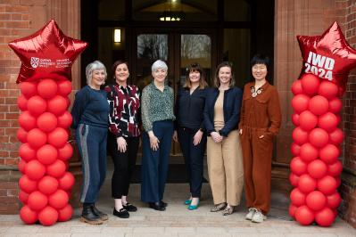 Susan McEwen, Maria Diffley, Gillian McKee, Dr Laura Steele, Julie McCandless, Professor Shuang Ren