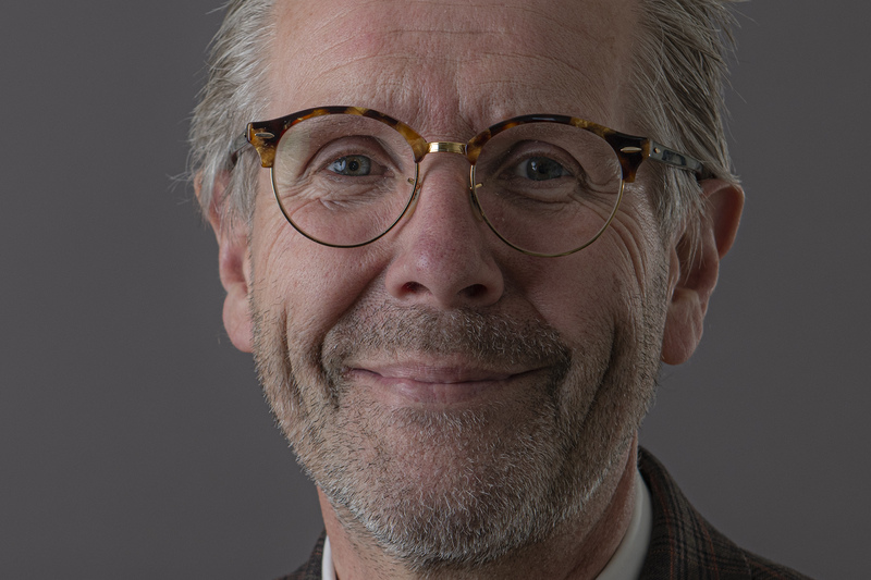 Dr David Jones