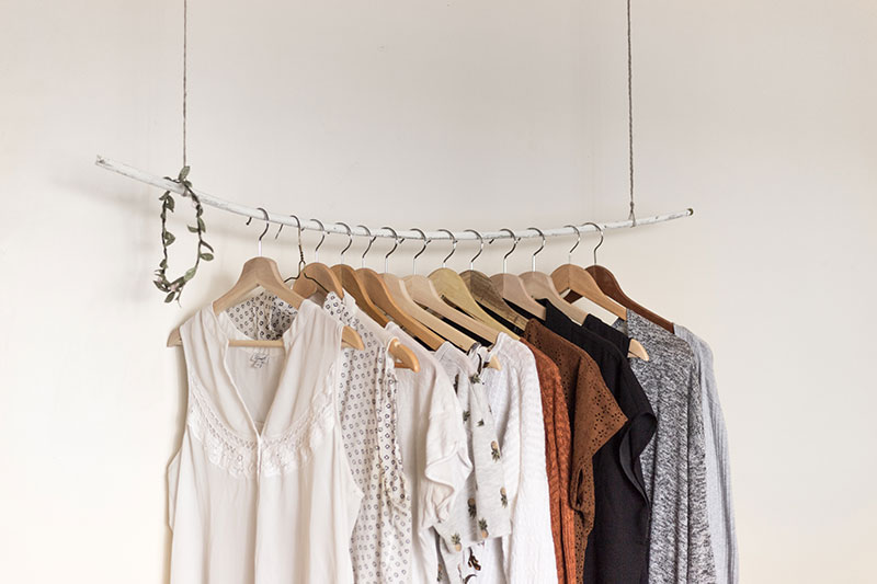 Clothes rail