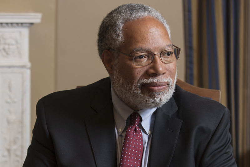 Lonnie Bunch